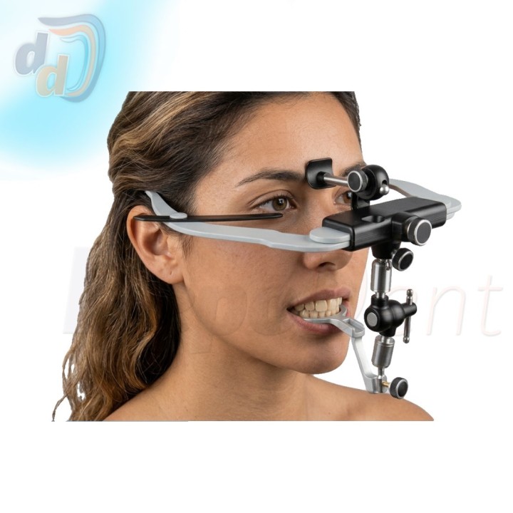 Arco facial Élite de Bio-Art colocado en una paciente